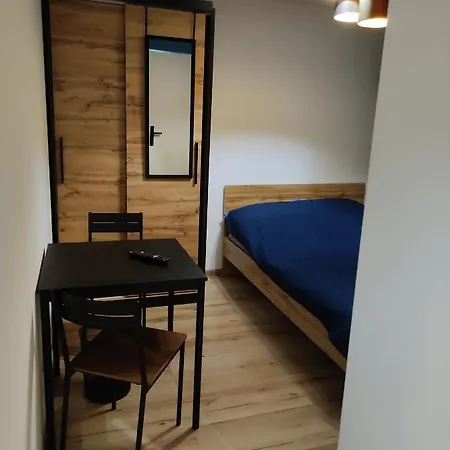 U Sylwii Przy Termach W Cieplicach Homestay Jelenia Gora