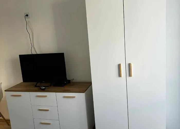 U Sylwii Przy Termach W Cieplicach Alloggio in famiglia *